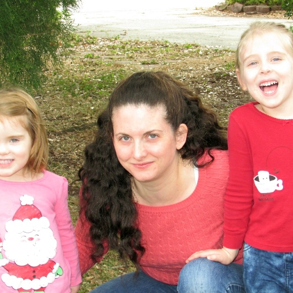 Meet your Posher, Melissa - Picture 1 of 1